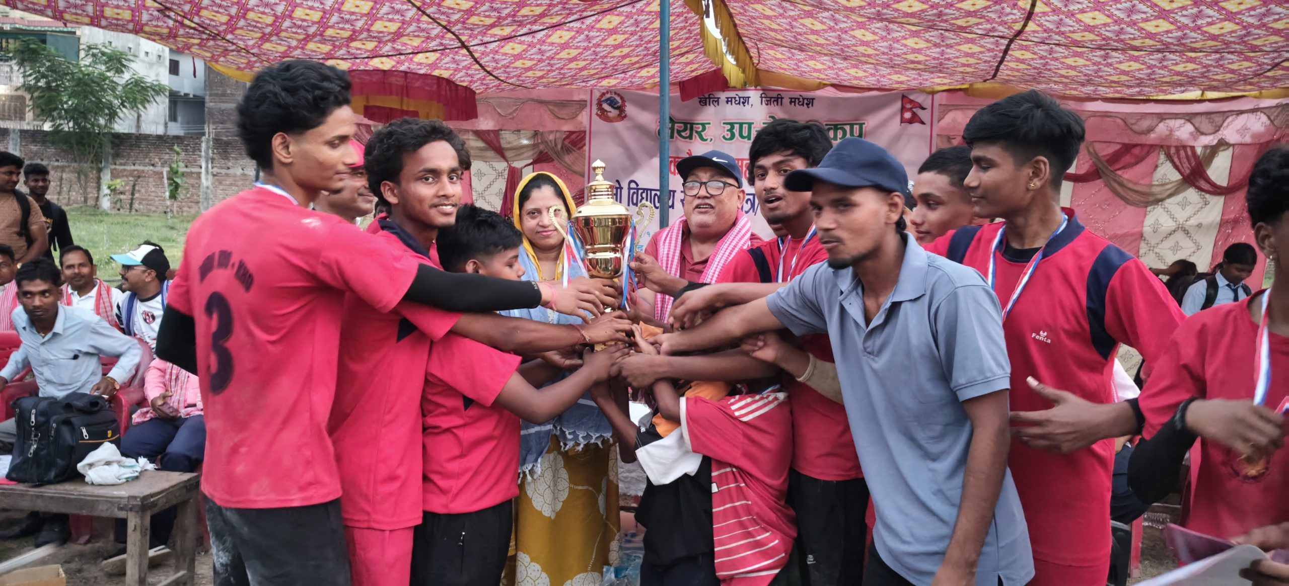 खोखो मेयर उप मेयर कपको उपाधी छात्रा तर्फ श्री ३ चन्द्र र छात्र तर्फ ईन्टरनेशनलको कब्जामा 