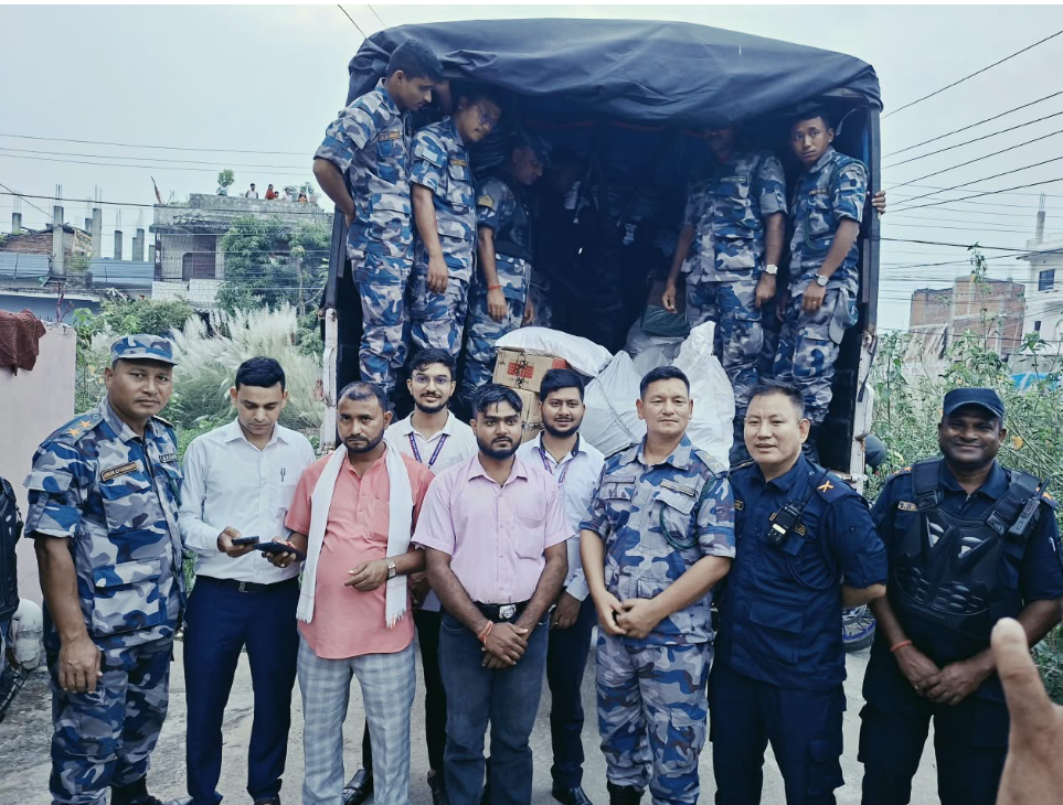कलैयामा घरमा छापा मारी रु. ८ लाख बढीको कर छलीका सामान बरामद