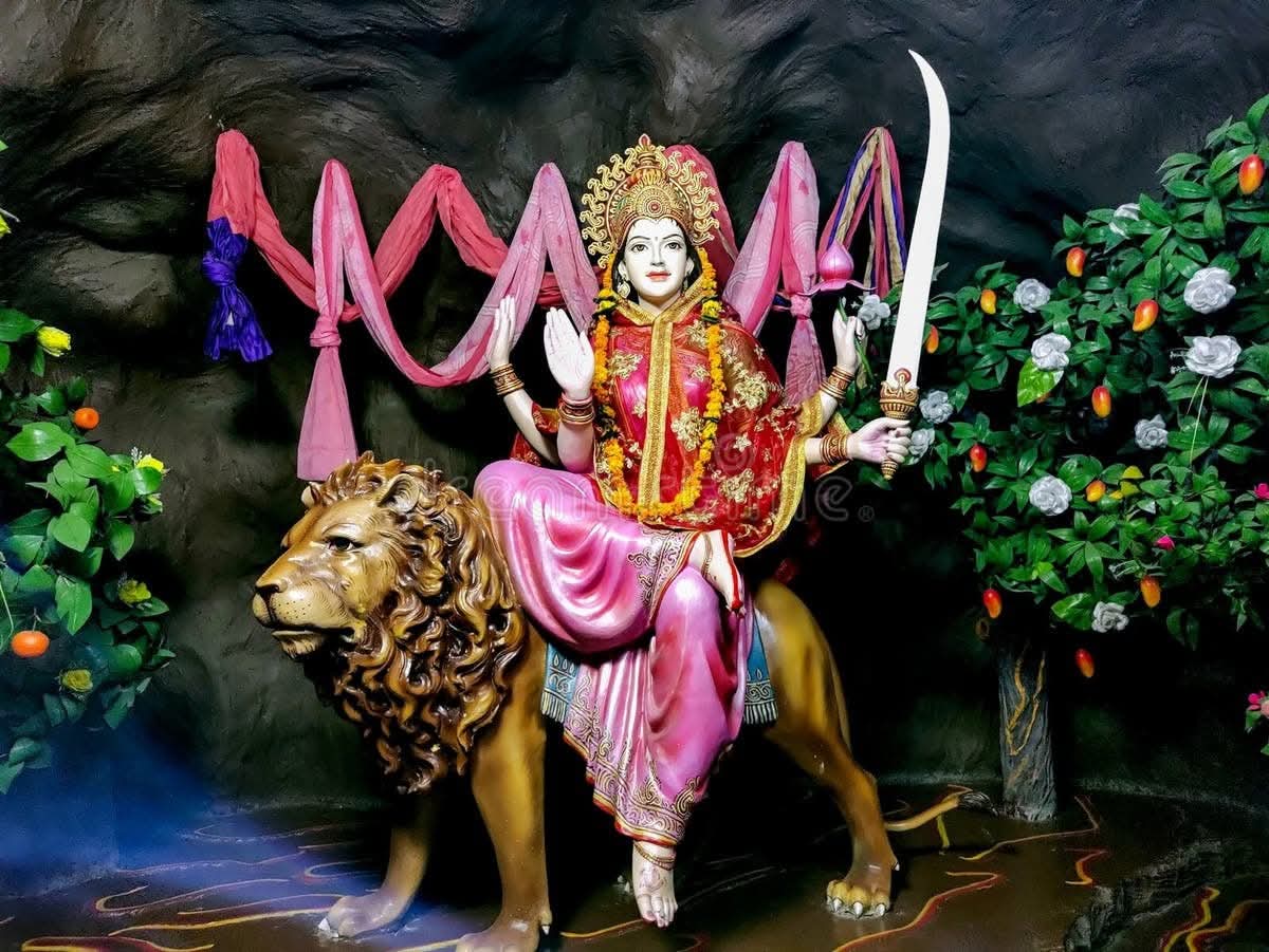 नवरात्रको छैटौँ दिन: आज कात्यायनी देवीको विधिपूर्वक पूजा–आराधना गरिँदै